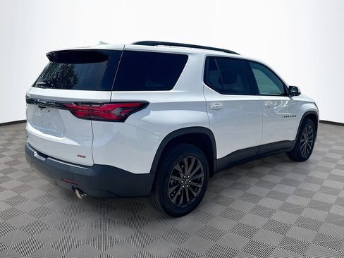 Used 2023 Chevrolet Traverse RS FWD image 6