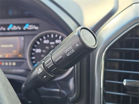 Used 2022 Ford F250 XLT w/ FX4 Off-Road Package image 16