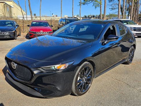 Used 2024 MAZDA MAZDA3 s image 3