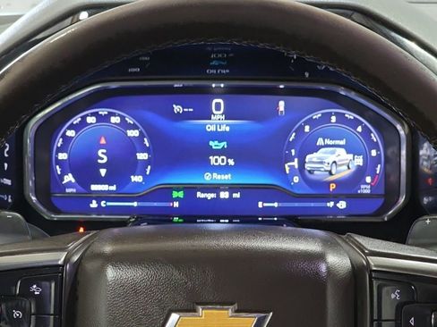 Used 2022 Chevrolet Silverado 1500 LTZ w/ LTZ Convenience Package II image 25