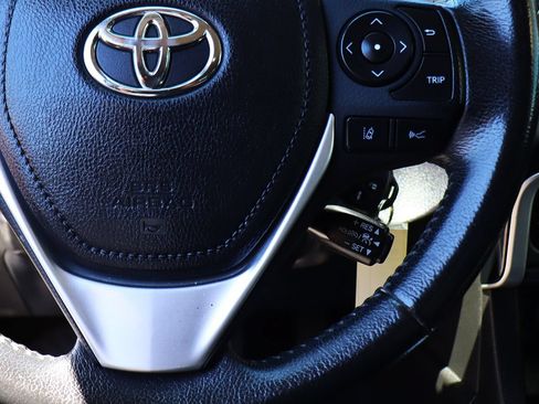 Used 2019 Toyota Corolla SE w/ Protection Package FWD image 53