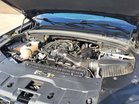 Used 2024 Jeep Grand Cherokee L Limited w/ Luxury Tech Group II image 34