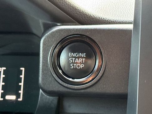 Used 2024 Toyota Tacoma SR5 AWD/4WD image 26