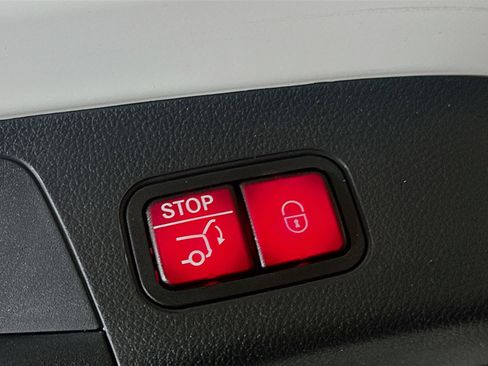 Used 2025 Mercedes-Benz GLA 250 GLA 250 image 27