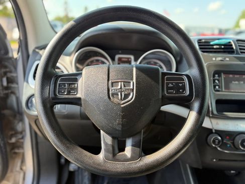 Used 2015 Dodge Journey American Value Package w/ Flexible Seating Group FWD image 25