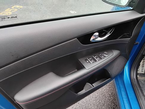 Used 2022 Kia Forte GT image 10