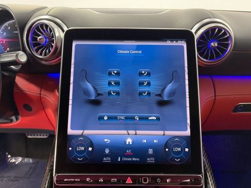 Used 2022 Mercedes-Benz SL 63 AMG 4MATIC image 19