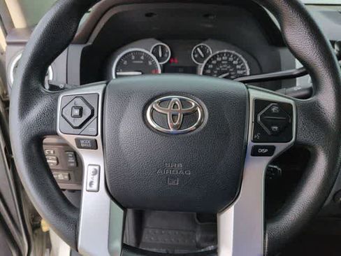 Used 2016 Toyota Tundra SR5 AWD/4WD image 22