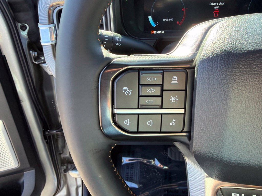 Used 2024 Ford F350 Platinum AWD/4WD image 27