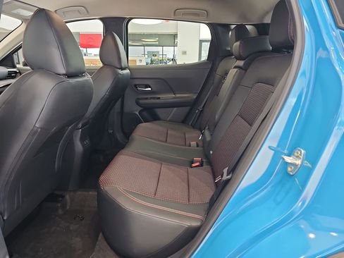 New 2026 Nissan Kicks SR FWD image 18
