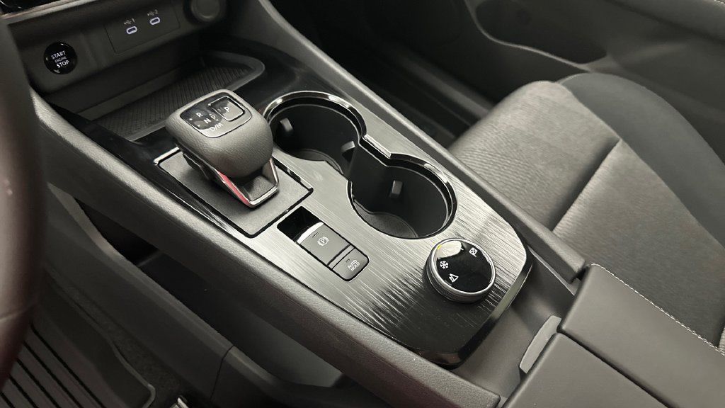 New 2026 Nissan Rogue SV AWD/4WD image 12