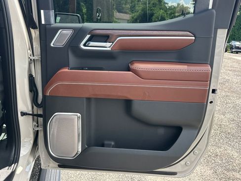 New 2026 GMC Sierra 1500 Denali Ultimate AWD/4WD image 17