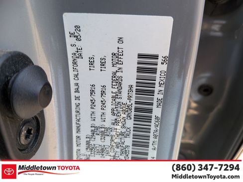 Certified 2020 Toyota Tacoma SR5 AWD/4WD image 38