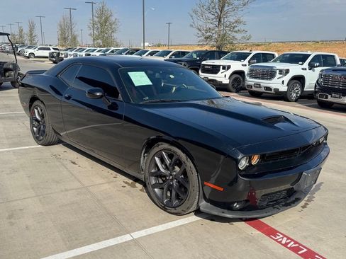 Used 2019 Dodge Challenger GT w/ Blacktop Package RWD image 7