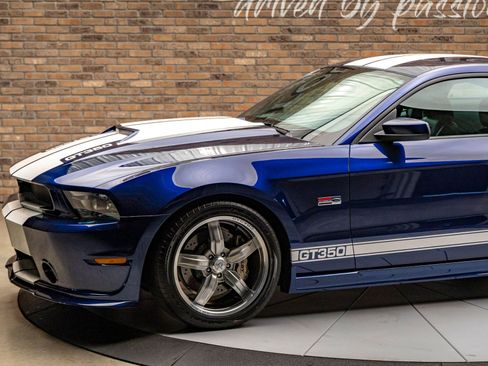 Used 2012 Ford Mustang GT Premium w/ Electronics Pkg image 7