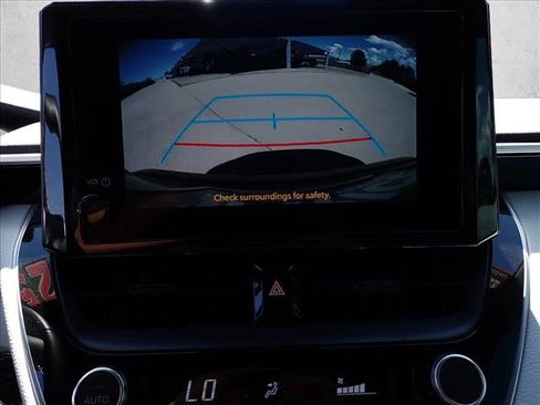 Used 2025 Toyota Corolla SE FWD image 21