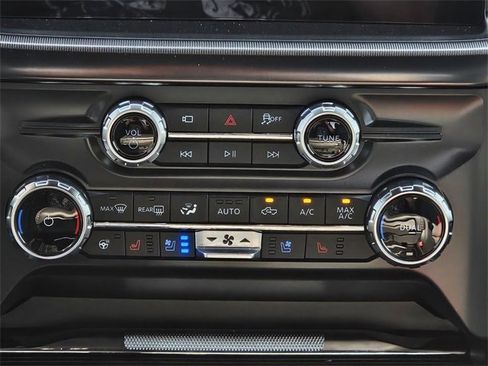 New 2025 Ford F150 Lariat w/ Equipment Group 501A Mid image 12