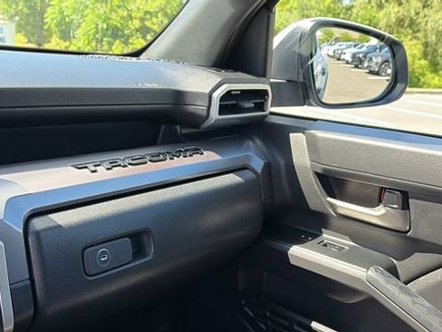 Used 2024 Toyota Tacoma TRD Off-Road AWD/4WD image 22