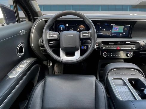 Used 2026 Hyundai Palisade Calligraphy AWD/4WD image 8