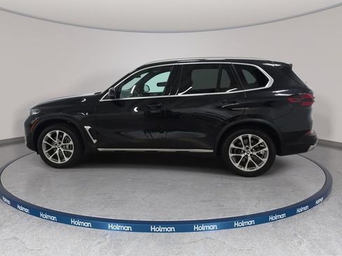 Certified 2024 BMW X5 xDrive40i w/ Parking Assistance Package AWD/4WD image 8