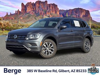 Used 2019 Volkswagen Tiguan SE w/ Panoramic Sunroof Package