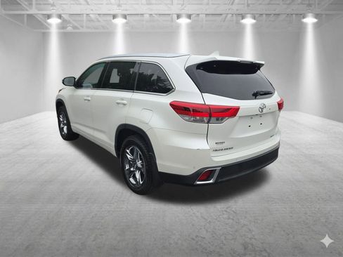 Used 2019 Toyota Highlander Limited Platinum AWD/4WD image 5