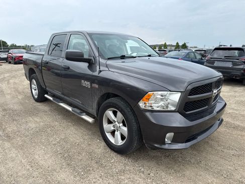 Used 2014 RAM 1500 Express AWD/4WD image 4