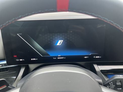 Certified 2025 BMW i5 M60 w/ Premium Package image 23