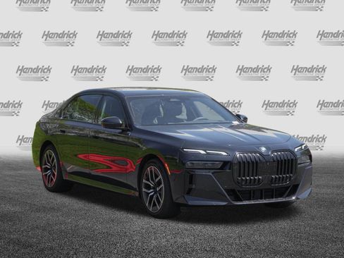 Certified 2023 BMW 740i w/ Parking Assistance Package RWD image 2