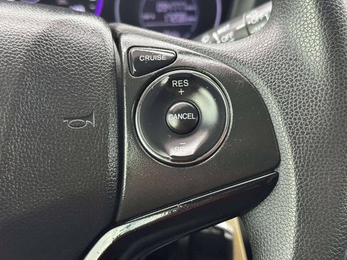 Used 2019 Honda HR-V LX image 26