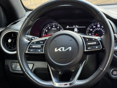 Used 2023 Kia Forte GT-Line w/ GT-Line Premium Package FWD image 23