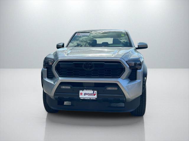 Certified 2026 Toyota Tacoma TRD Off-Road w/ TRD Off Road Upgrade Package AWD/4WD image 2