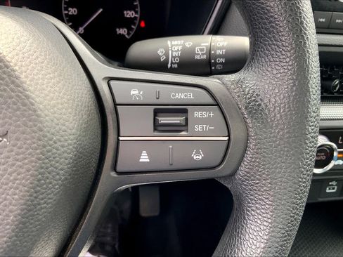 Used 2023 Honda CR-V LX image 25