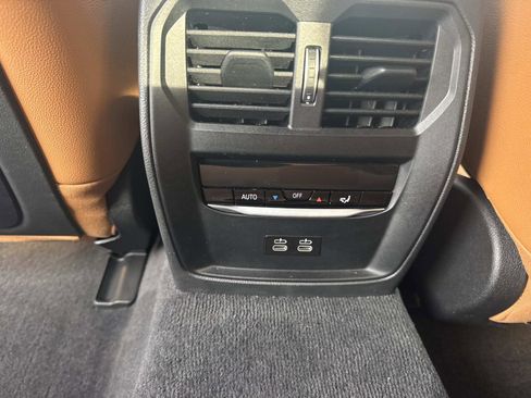 Used 2023 BMW i4 eDrive35 w/ Premium Package image 16