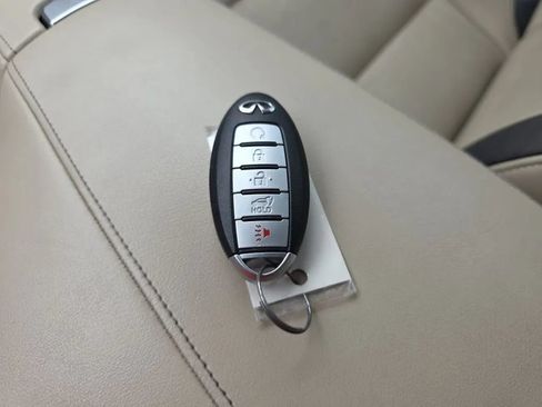 Used 2019 INFINITI QX50 Essential w/ Premium Heat Package AWD/4WD image 40