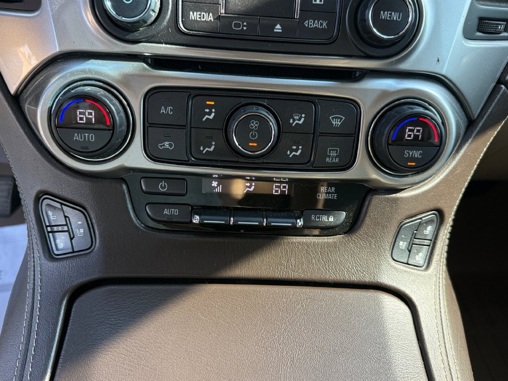 Used 2019 Chevrolet Tahoe Premier AWD/4WD image 31