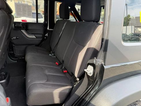 Used 2015 Jeep Wrangler Unlimited Sport w/ Connectivity Group AWD/4WD image 14