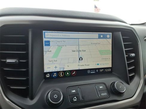 Used 2021 GMC Acadia AT4 w/ Technology Package image 16