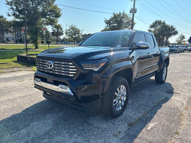 Used 2024 Toyota Tacoma Limited w/ Limited Package (LT) AWD/4WD image 7