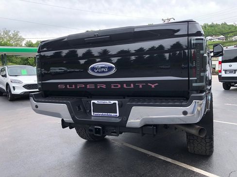 Used 2018 Ford F250 XLT w/ XLT Value Package AWD/4WD image 4