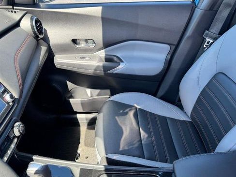 Certified 2023 Nissan Kicks SR w/ SR Premium Package FWD image 13