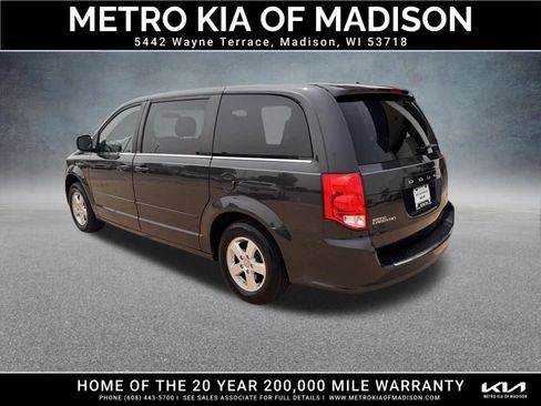 Used 2012 Dodge Grand Caravan Crew FWD image 4