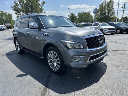 Used 2017 INFINITI QX80 4WD w/ Deluxe Technology Package image 1