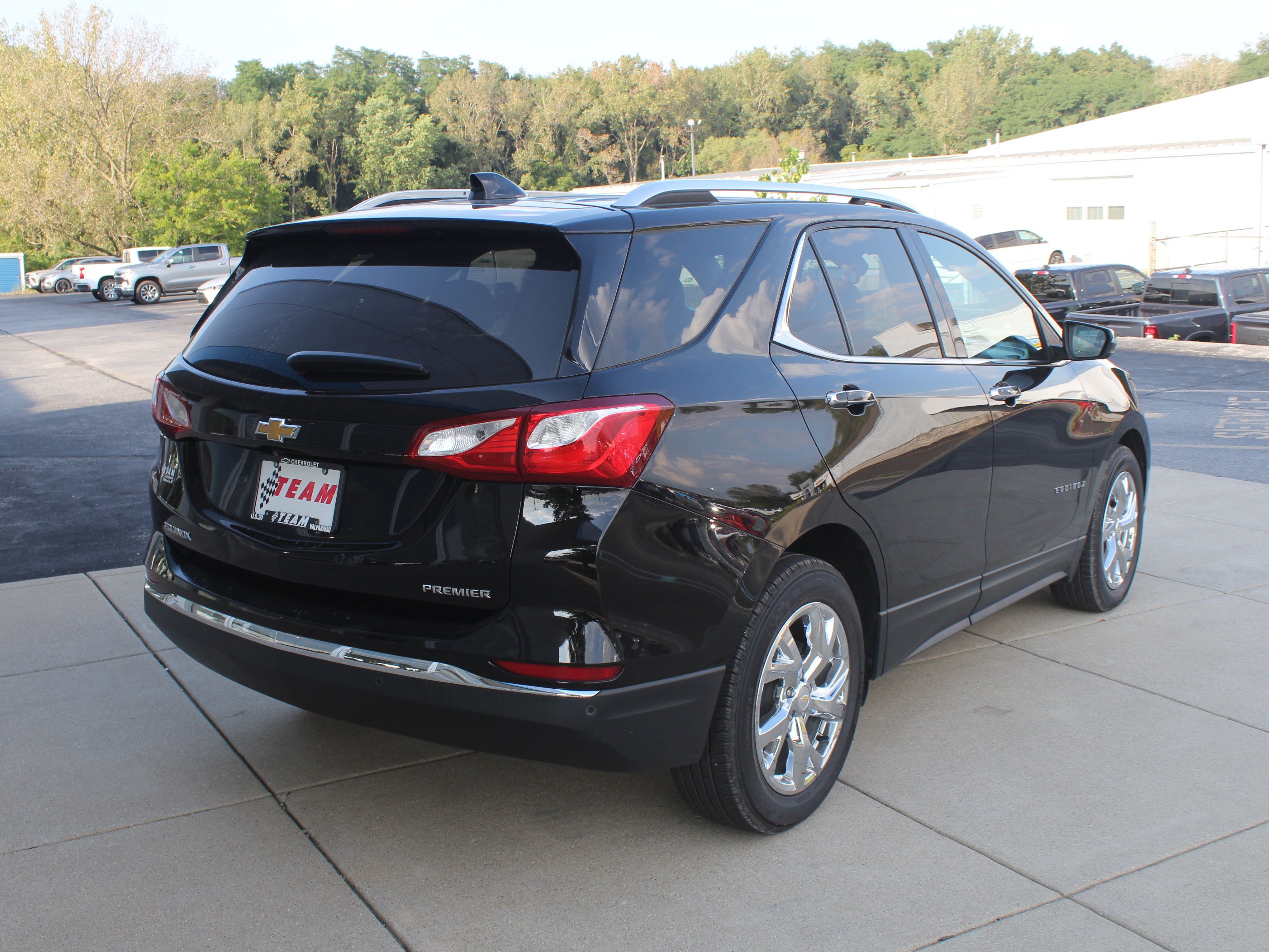 Used 2021 Chevrolet Equinox Premier FWD image 7