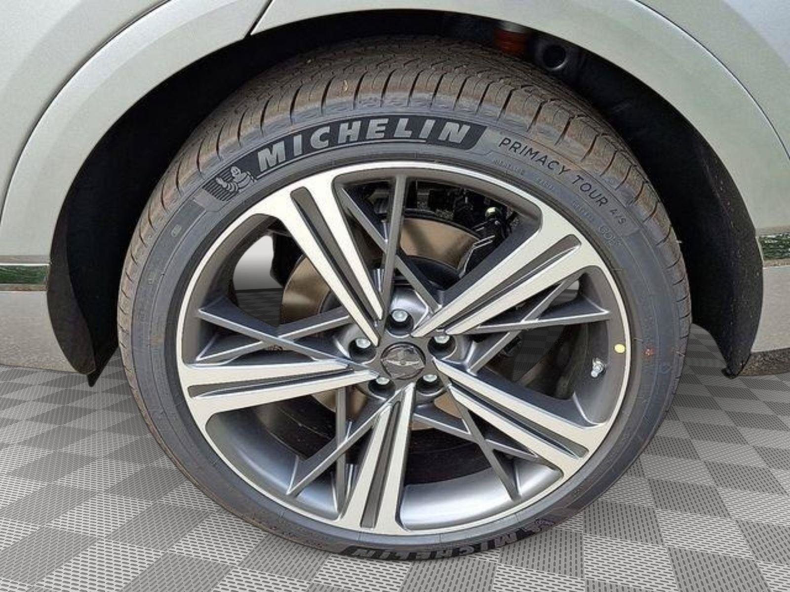 New 2025 Genesis GV80 3.5T e-SC AWD/4WD image 5