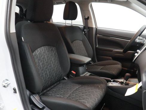 New 2026 Mitsubishi Outlander Sport LE AWD/4WD image 19