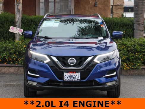 Used 2020 Nissan Rogue Sport SL w/ Premium Package image 3
