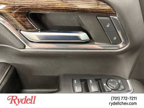 Used 2023 GMC Sierra 1500 SLE AWD/4WD image 11