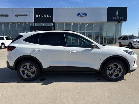 New 2026 Ford Escape ST-Line w/ Tech Pack #1 image 2