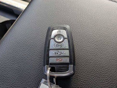 Certified 2025 Ford F350 Lariat w/ Lariat Ultimate Package AWD/4WD image 29